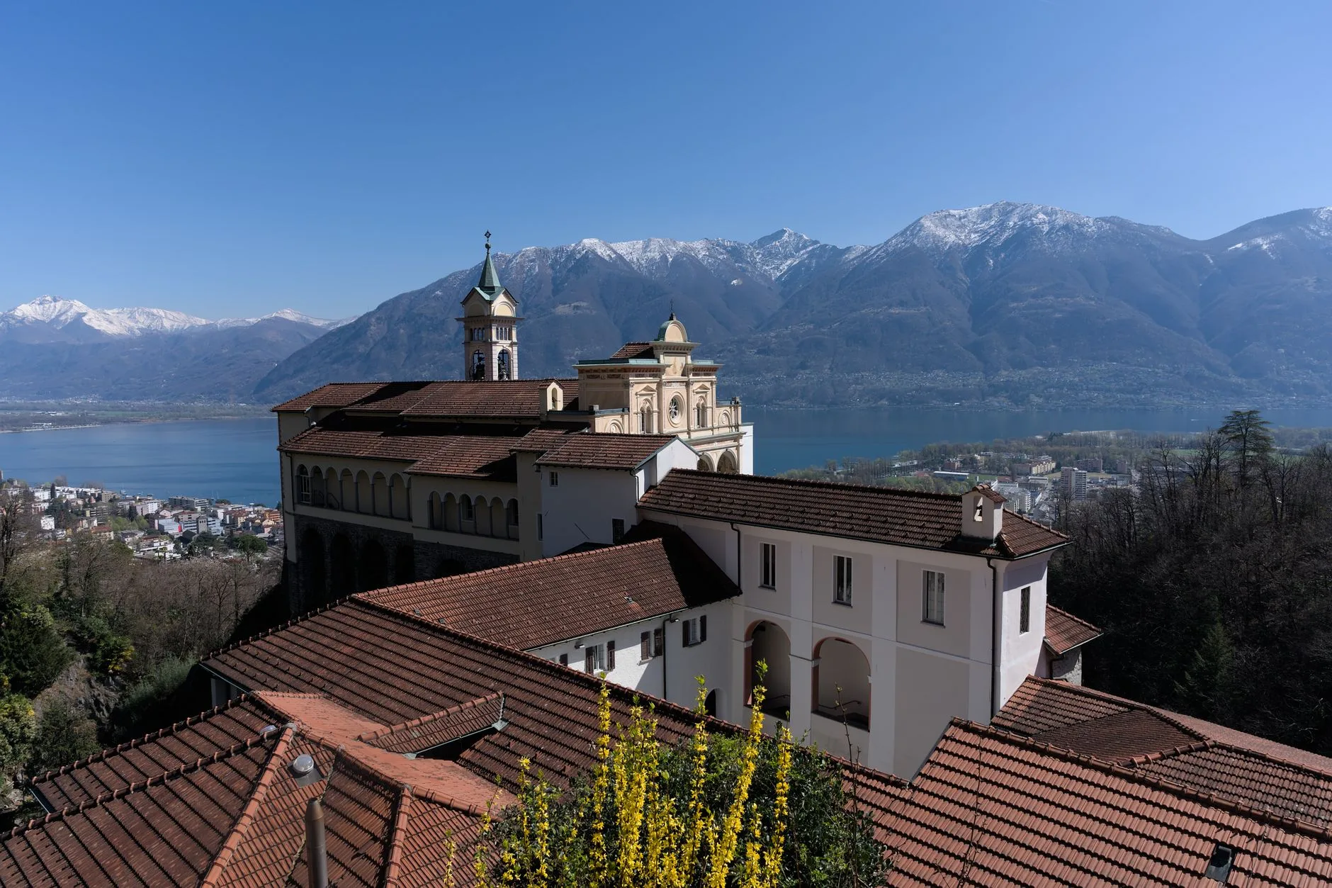 Locarno et le lac Majeur